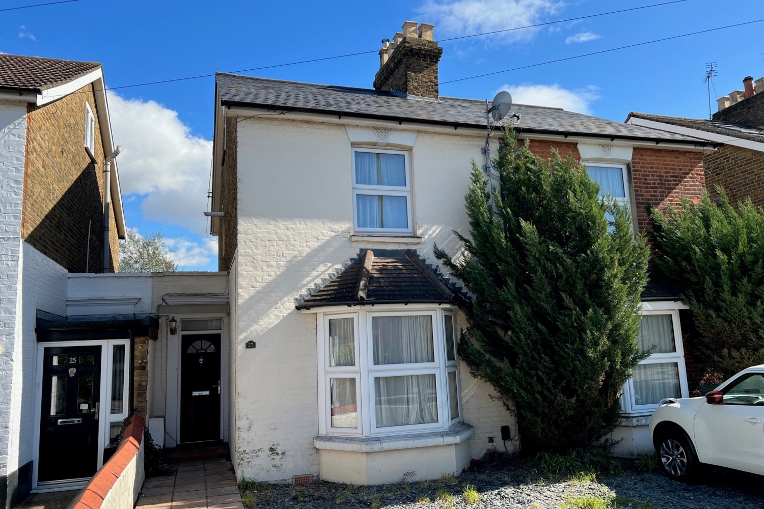 27 Laleham Road, StainesUponThames Nevin And Wells